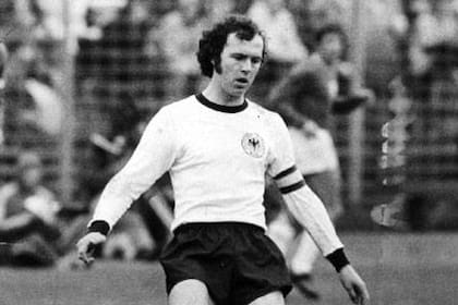 Murió Franz Beckenbauer, leyenda del fútbol alemán y campeón mundial en 1974 - LA NACION