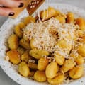 Ñoquis del 29: el secreto de los cocineros tradicionales para hacerlos rápido y gastar poco