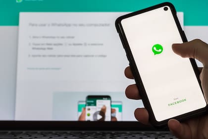 Cómo hacer para no ver mensajes no leídos en Whatsapp