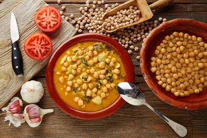 ¿Cómo hacer un locro? Tres recetas para todos los paladares