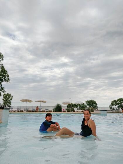 Como hacía mucho calor en Chascomús, a la pile en familia, el mejor plan si viajás con niños.