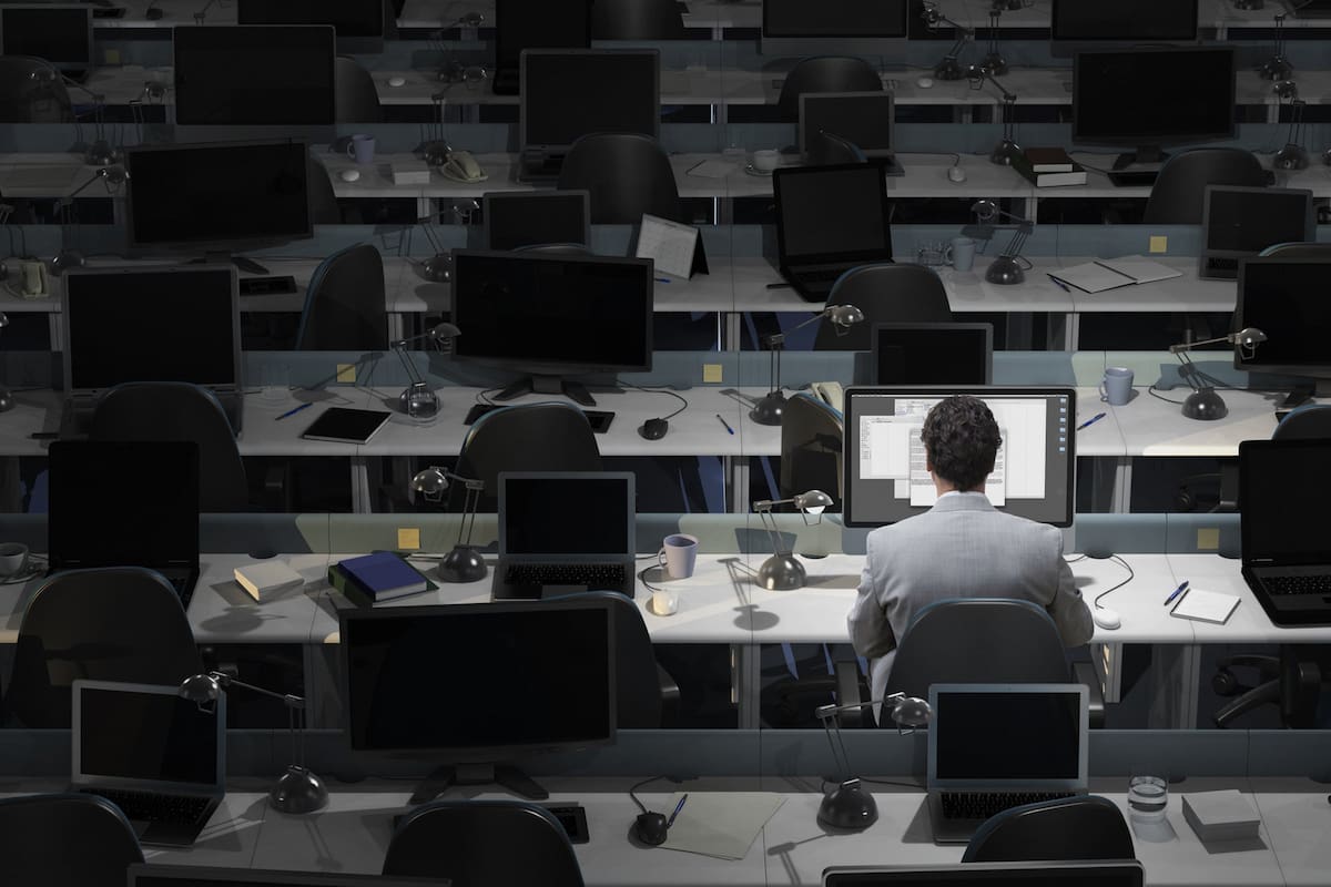 Como herencia del tiempo de pandemia y cuarentenas, el empleo con modalidad híbrida, en parte presencial y en parte remoto, ganó protagonismo