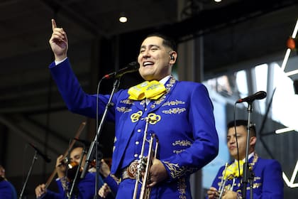 Cómo la banda Mariachi Rams convirtió el día de juego de la NFL en la banda sonora de Los Ángeles