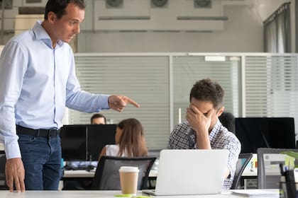 Cómo lidiar con personas o líderes “tóxicos” es una de las situaciones que se trabajan en la cátedra, junto con herramientas para recibir feedback y atravesar conversaciones difíciles