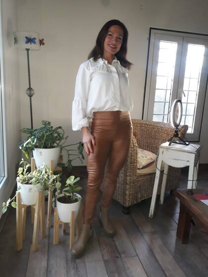 "Como me traicionaron desde la raíz más profunda, perdí la confianza y ya no quise estar con gente (...) Tuve una nueva pareja varios años, pero todo se terminó por lo mismo, por la falta de compromiso", cuemta Laura.