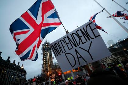 Como ocurrió con la salida británica de la UE, los aranceles de Trump apelan a una retórica de “liberación” nacionalista, pero podrían desembocar en caos económico global
