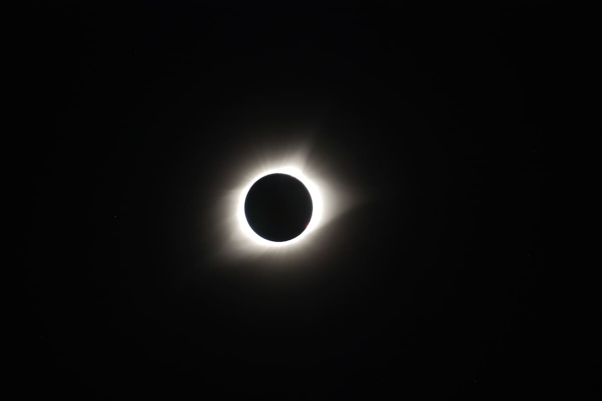 Cómo puede afectar el eclipse solar a las personas, según la psicología