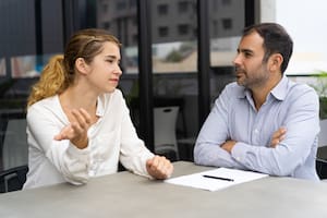 ¿Cómo reaccionan las personas de Libra a las críticas constructivas? (Foto de carácter ilustrativo: Freepik)