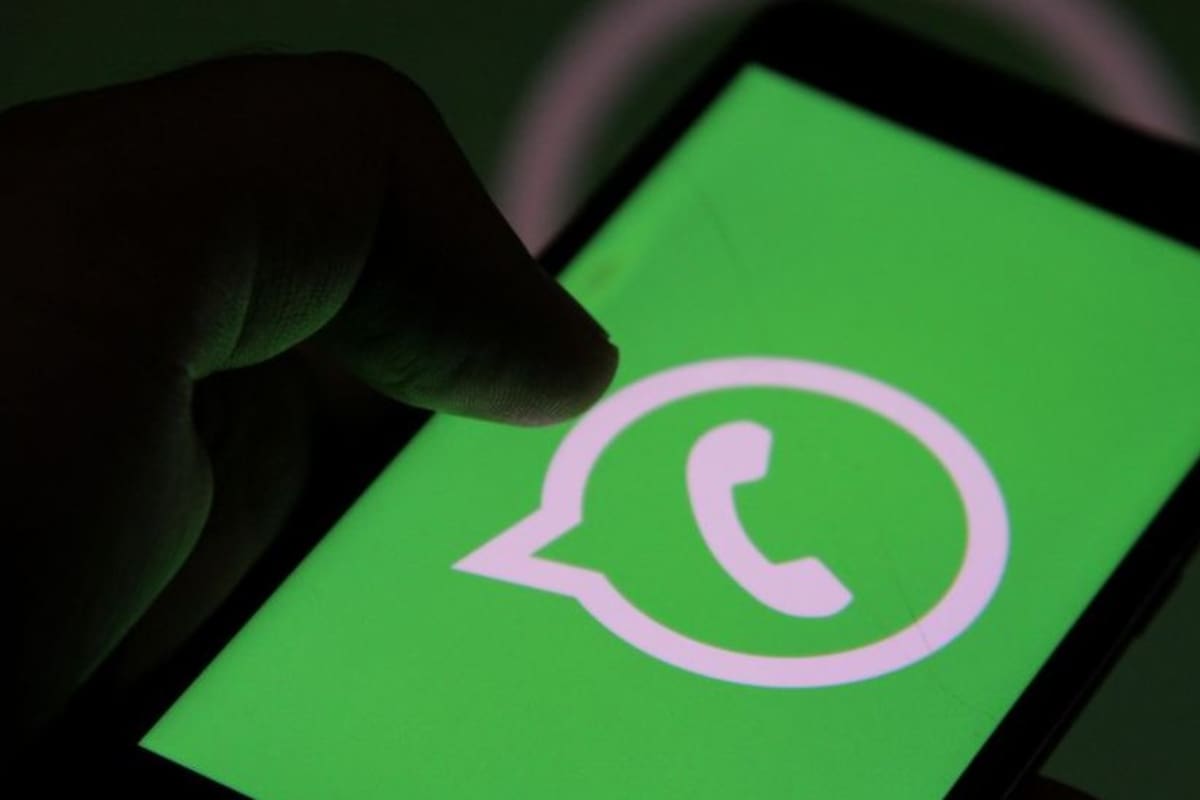 ¿Cómo reaccionarías si ves un anuncio en mitad de una conversación de WhatsApp sobre el tema del que estás escribiendo?
