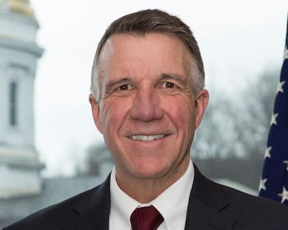 Como republicano moderado, Scott mantiene el apoyo de gran parte de su electorado