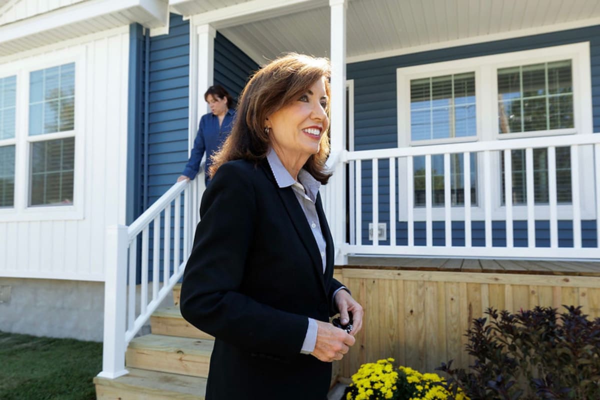 Cómo son las casas prefabricadas del programa que impulsó Kathy Hochul en Nueva York
