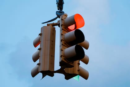 Cómo son los semáforos inteligentes que instalará Miami-Dade