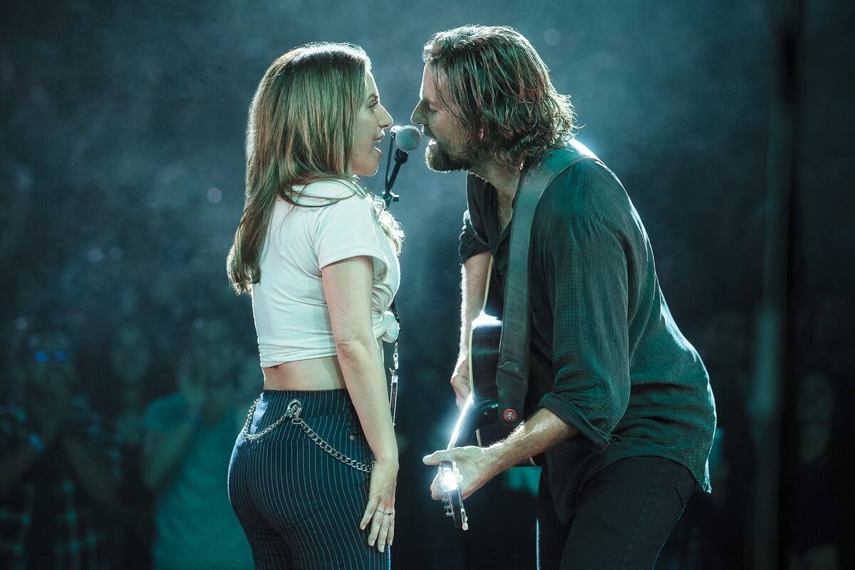 Cómo trabajan los compositores que arman las canciones que cantan las estrellas de pop ficticias