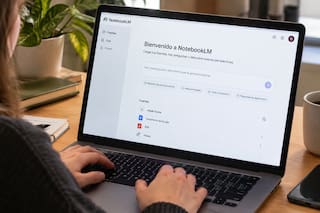 Cómo usar NotebookLM para estudiar, preparar reuniones y organizar información: la guía definitiva