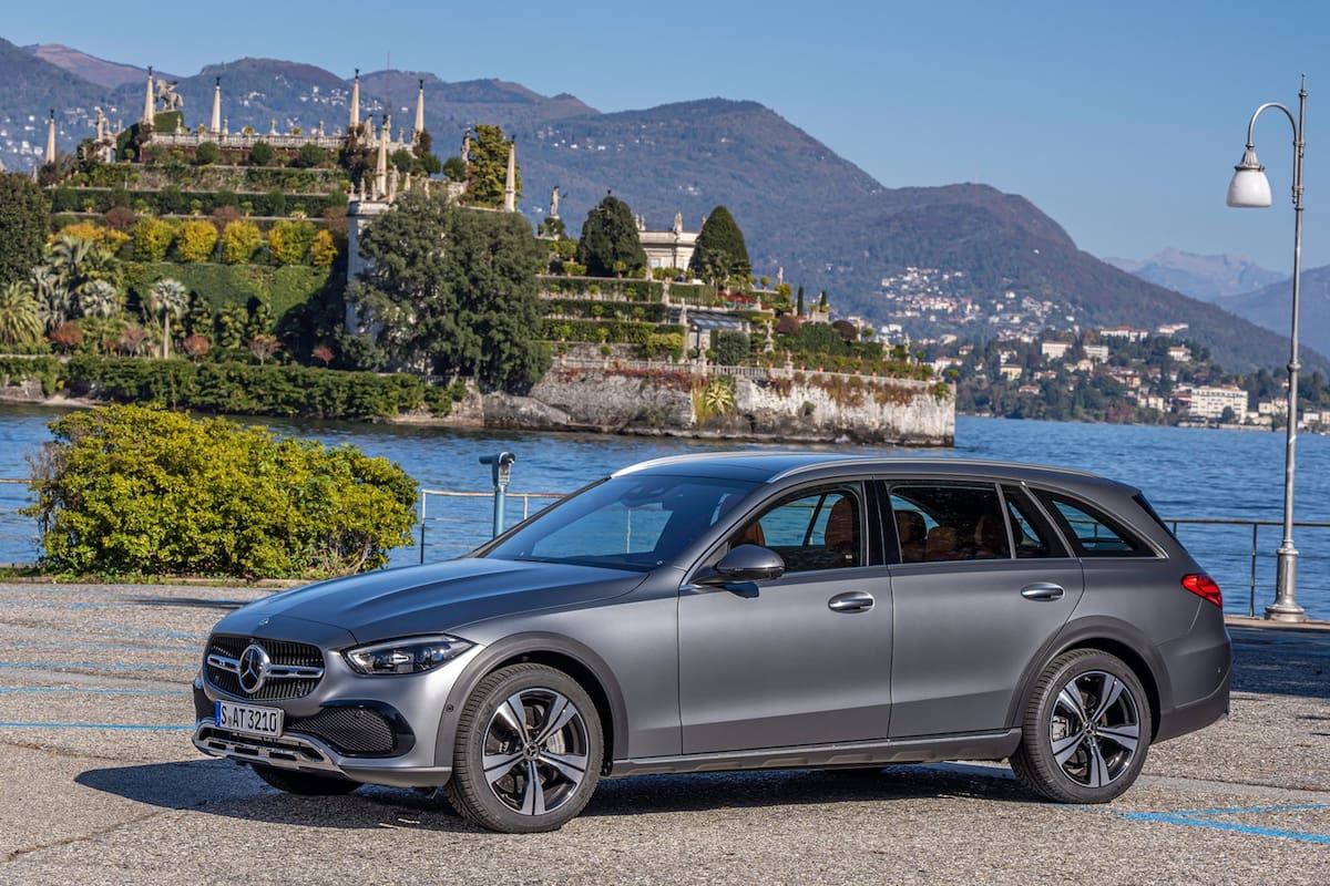 Comodidad y buena potencia para viajes largos son las que ofrece este Mercedes-Benz Clase C All-Terrain