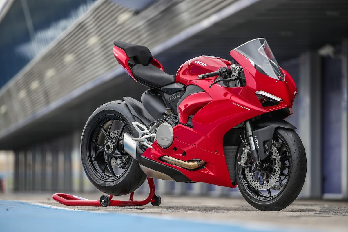 Compacta y súper deportiva estampa de la Ducati Panigale V2