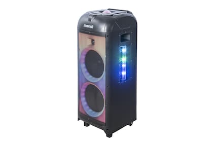 Compañero de fiesta. ¿Tu mamá es una gran anfitriona? Entonces puede gustarle recibir como regalo un parlante adecuado. Entre las opciones disponibles se encuentra el parlante para fiestas Moonki Sound MD-PB360. Posee sonido 360°, 2 woofers, una esfera luminosa en el panel superior, barras laterales y luces traseras. Precio: 90.000 pesos
