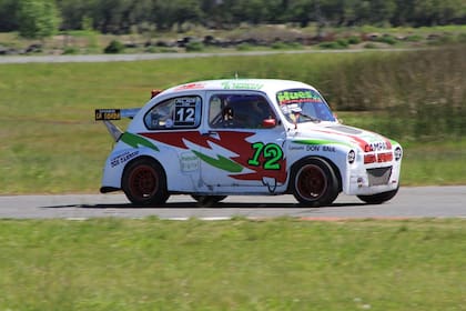 Competición. En pleno siglo XXI, las “Bolitas” de los zonales siguen dando batalla en las pistas de carrera