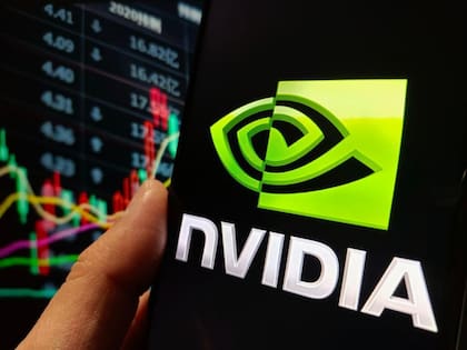 Competidores como Intel y AMD intentan acortar distancia.
