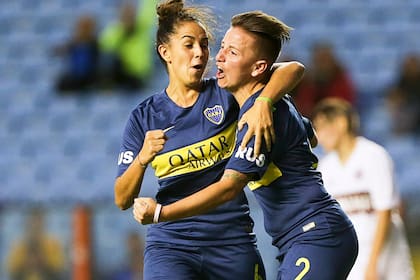 Compinches para el gol: el equipo de la Ribera hizo valer su mayor jerarquía