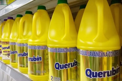 Compitiendo contra grandes compañías internacionales, Querubín se convirtió en uno de los principales jugadores en el rubro de limpieza