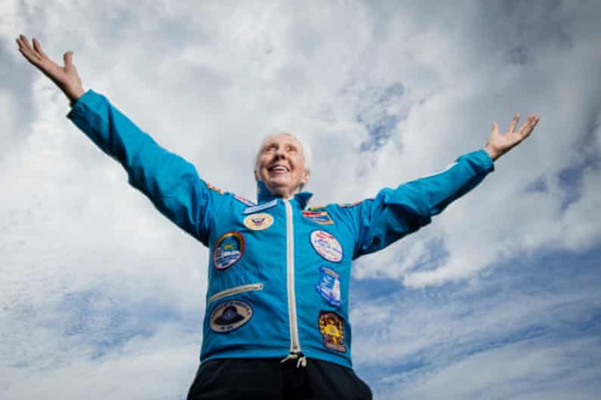 Con 82 años acompañará a Jeff Bezos el próximo 20 de julio en el primer vuelo espacial tripulado de la compañía Blue Origin