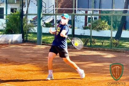 Con barbijo y sin saludo de manos al final: parte del protocolo para la vuelta del tenis