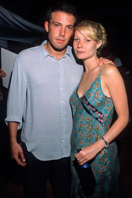 Con Ben Affleck tuvo una relación amorosa intermitente entre 1997 y 1999. Cortaron, pero siguieron siendo amigos.