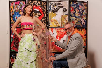 Con Benito, que ultima los detalles antes del shooting