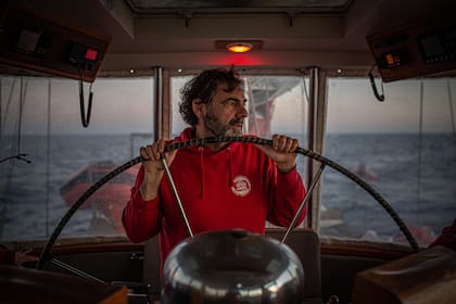 Con Camps a la cabeza, algunos logros recientes de Open Arms: 1700 refugiados ucranianos rescatados, 96 toneladas de alimentos llevadas a las cercanías de Odessa, 400 personas salvadas de naufragar en el Mediterráneo hace apenas unos días