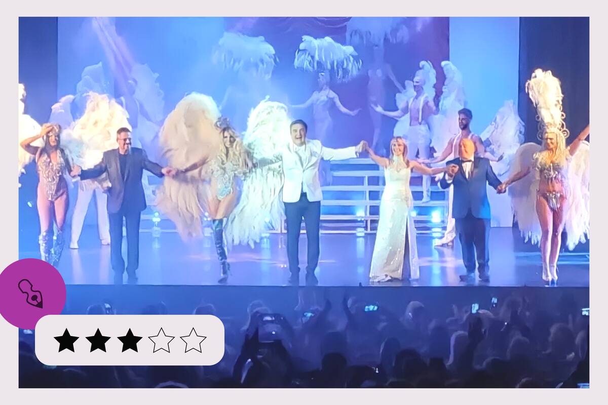 Con Cobra K volvieron las plumas a la avenida Corrientes