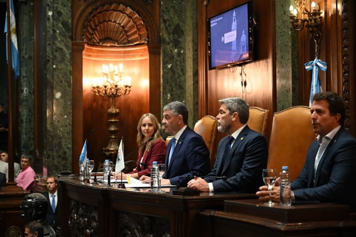 Con críticas al peronismo de Axel Kicillof, Jorge Macri encabezó la apertura de sesiones ordinarias en la Legislatura porteña