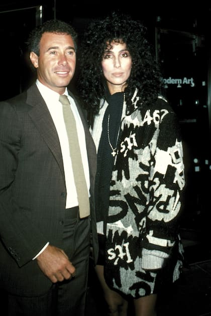 Con David Geffen, el poderoso productor con quien estuvo de novia
entre 1973 y 1975 y que años después se declaró gay.