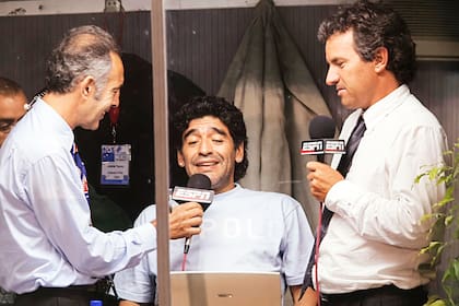 Con Diego Maradona tenía una relación especial; con Javier Frana enriqueció sus conocimientos tenísticos
