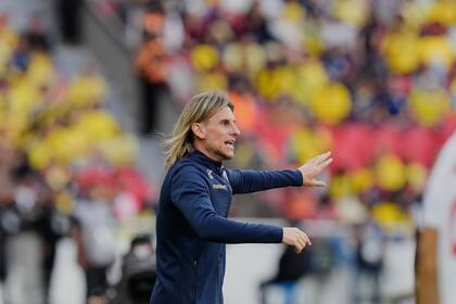 Con doblete de Enner Valencia, Ecuador derrota 2-1 a Venezuela y acaricia el Mundial