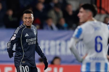 Con doblete de Mbappé, Real Madrid resuelve un enredo inesperado en la Copa del Rey