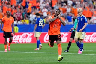 Con dobletes de Brobbey y Gakpo, Holanda vapulea 5-1 a Suecia y lidera el Grupo F del Mundial