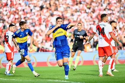 Con dos de Merentiel y uno de Cavani, Boca le ganó 3 a 2 a River. Borja abrió el marcador para el Millonario y Paulo Díaz convirtió en el último minuto