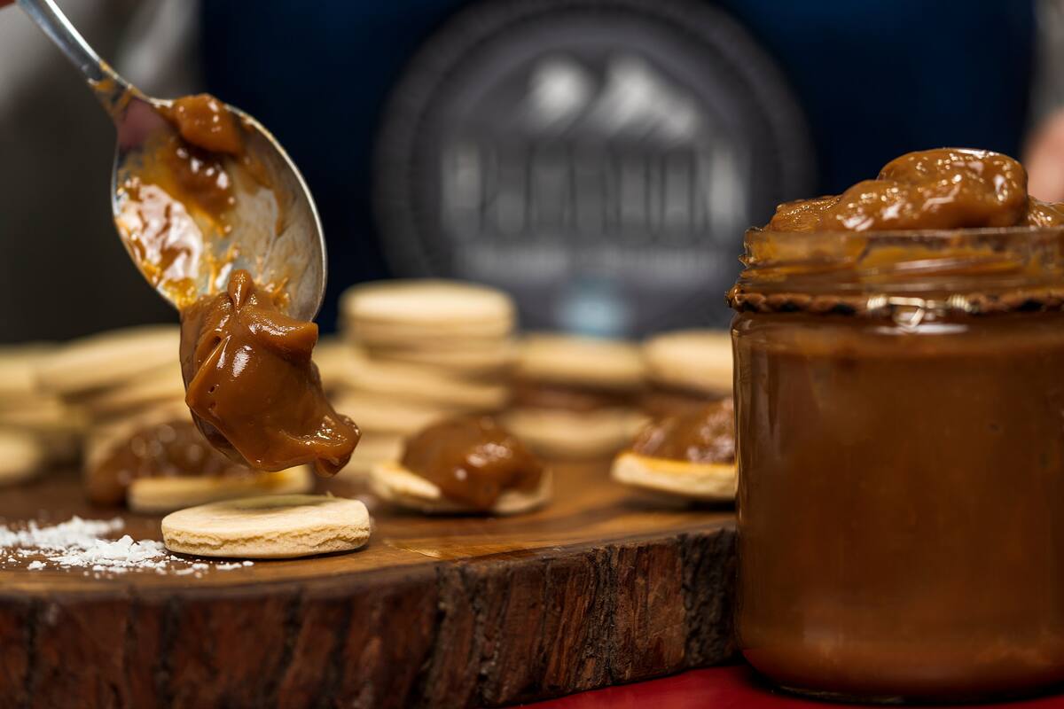 Con dulce de leche o con rellenos frutales, los alfajores son la golosina nacional.