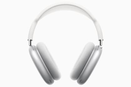 Con el antecedente de la línea Beats, Apple lanza su primer modelo de auriculares tipo vincha bajo su propia marca