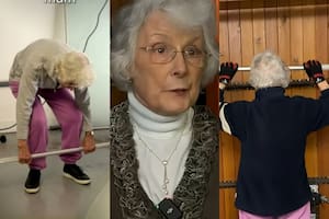 Tiene 83 años y muestra el entrenamiento de fuerza que siguió