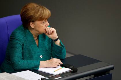 Con el aval del gobierno de Merkel, la empresa ya tiene a miles de empleados trabajando con jornada reducida