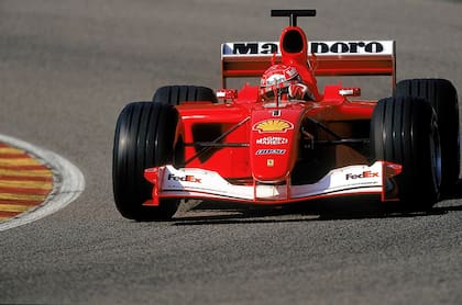 Con el chasis 198, Schumacher corrió tres carreras y luego no volvió a utilizarse