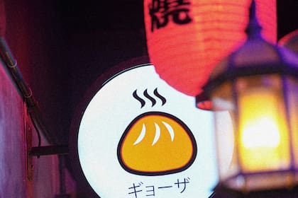 Con el espíritu de las cantinas asiáticas, pero en Palermo