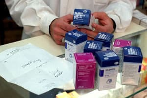 Con el lanzamiento de la pastilla las farmacias se llenaron de curiosos, pero sólo se vende bajo receta