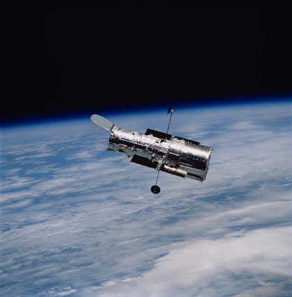 Con el lanzamiento del Telescopio Espacial Kepler de la NASA, la agencia señaló que este instrumento provocó una auténtica “fiebre del oro” de descubrimientos, al detectar más de 1,200 planetas fuera del sistema solar en un solo conjunto en 2016