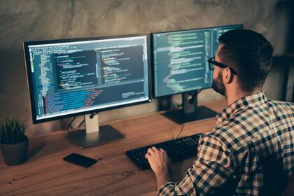 Con el proyecto en el Senado los trabajadores de tecnologías de la información podrán inscribirse como monotributistas tech