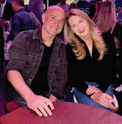 Con esta foto publicada en su Instagram, Agassi saludó al amor de su vida el año pasado, cuando cumplieron veinticuatro años de casados