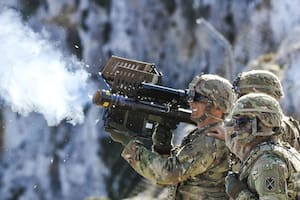 Con este tipo de armas convencionales el Ejército de Ucrania parece estar frenando, o al menos ralentizando, el avance de las tropas invasoras comandadas por el presidente de la Federación Rusa, Vladimir Putin Crédito: Zona Militar