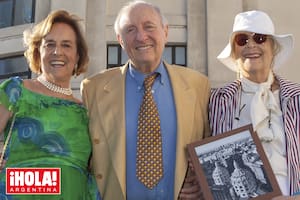 Con este trabajo, Susana, Enrique y Violeta homenajean el legado de su padre, Massimiliano, y de su tío Miguel, que construyeron muchos de los
edificios más lindos de Buenos Aires.